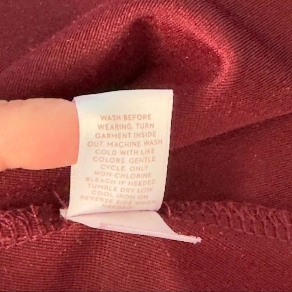 LC Lauren Conrad Red Wine Velvet Shift Dress SMALL - Picture 12 of 13